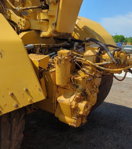 1995 Caterpillar 623F Elevating Scraper