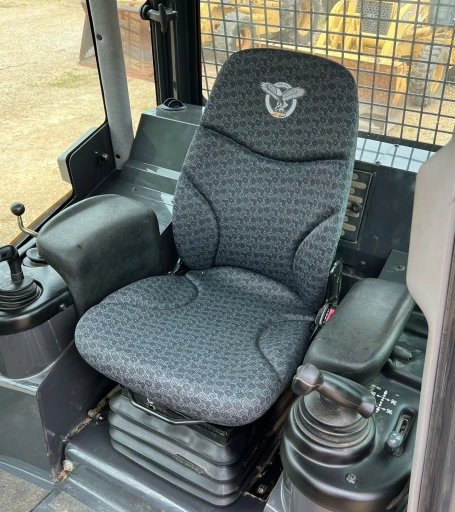 2020 Case 650M LT dozer