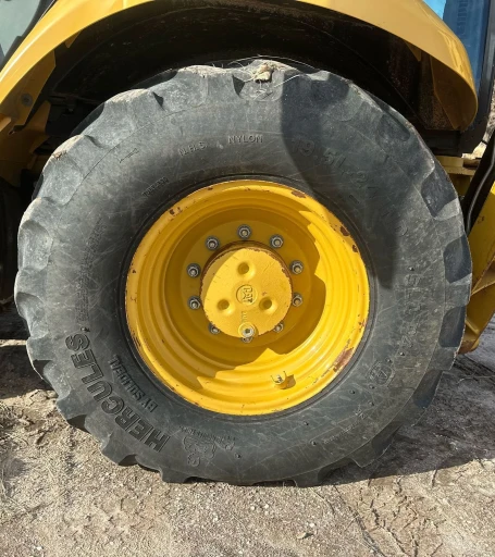 2015 Caterpillar 420F backhoe