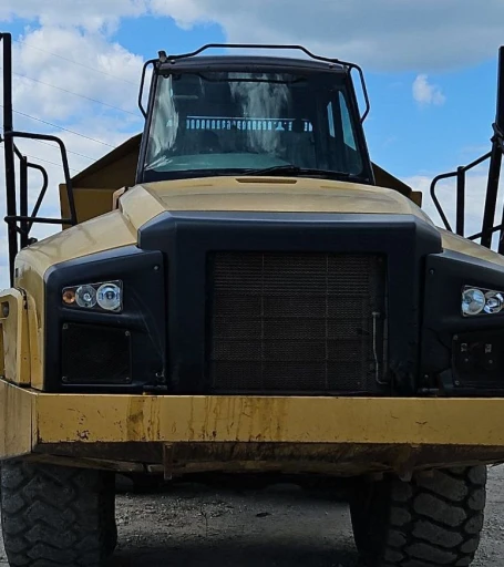 2013 Caterpillar 740B haul truck