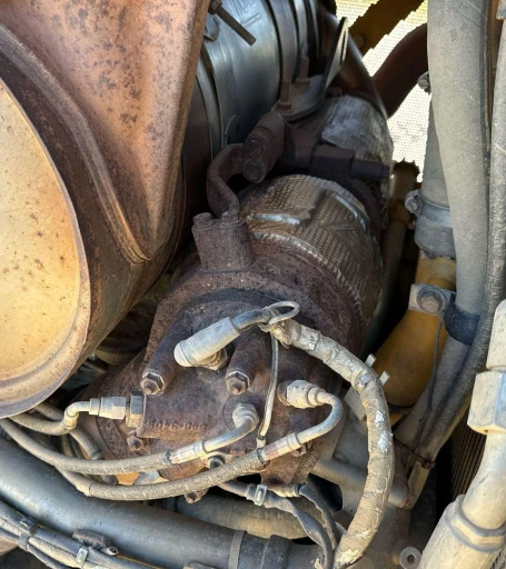 2011 Caterpillar D6T XL dozer