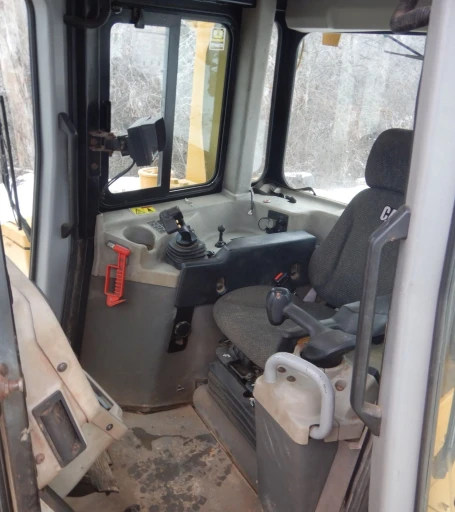 Caterpillar D6T LGP dozer