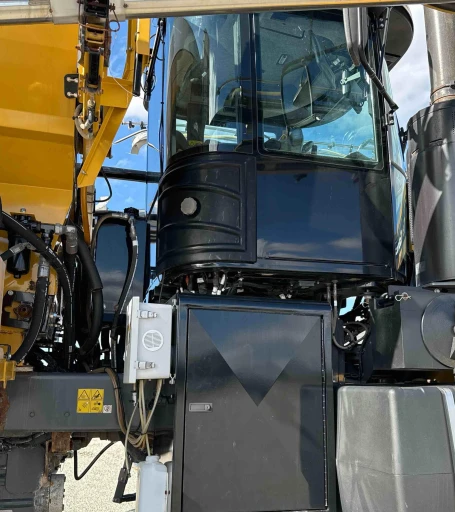 2018 TerraGator TG8400B Floater Applicator wAirmax Precision 2