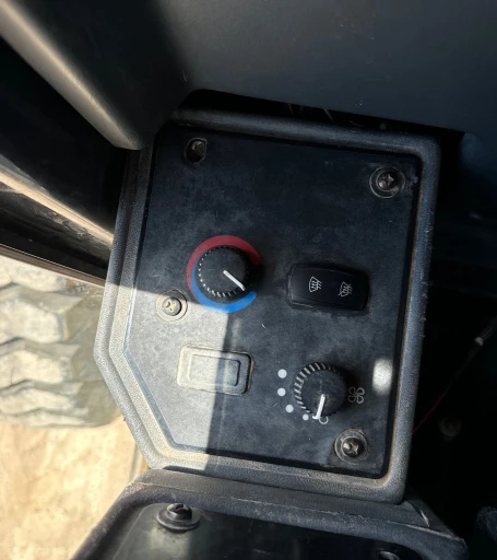 2011 John Deere 772G motor grader