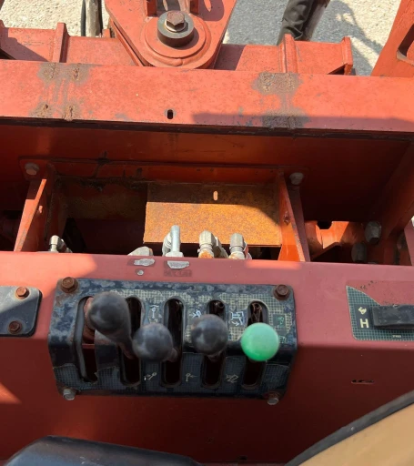 2006 Ditch Witch HT185 cable plow
