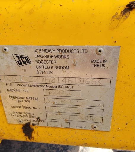 2011 JCB JS220LC Excavator