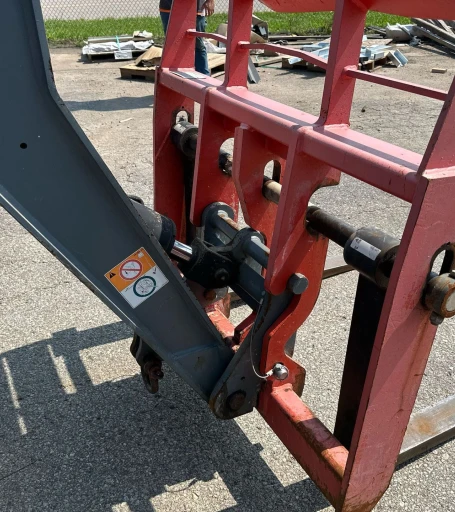2018 Skyjack SJ1056 TH telehandler