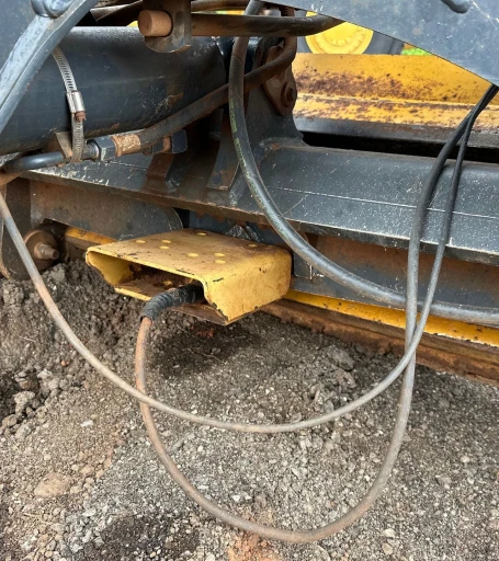 2013 John Deere 772GP motor grader
