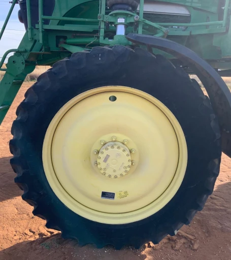 2011 John Deere 4730 Self-Propelled Sprayer