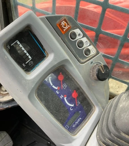 2018 Kubota SLV95-2s