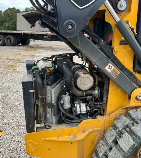 2022 John Deere 325G tracked skid steer loader