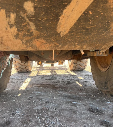 2016 Komatsu WA270-8 Wheel Loader WAttachments
