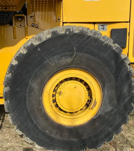 2011 John Deere 844K wheel loader