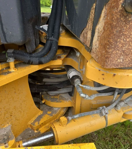 2013 John Deere 770G motor grader
