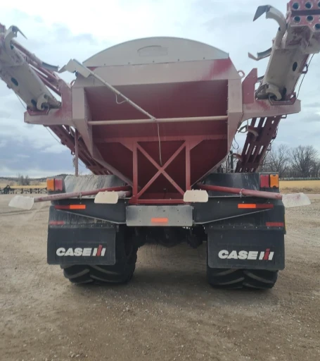 2014 Case IH Titan 4530 Dry Fertilizer Applicator