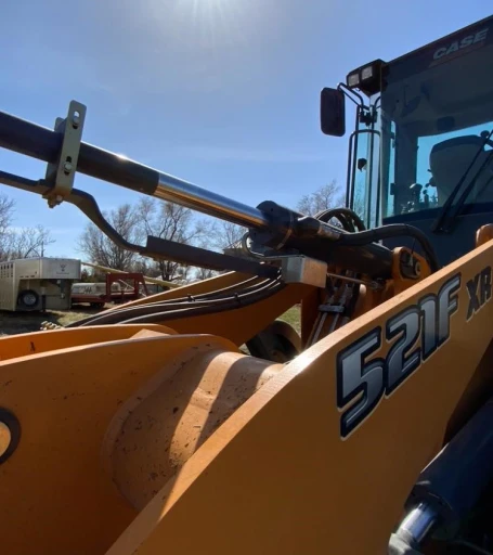 2015 Case 521F XR Wheel Loader W2.5yd Bucket & Grab-Tech Grapple
