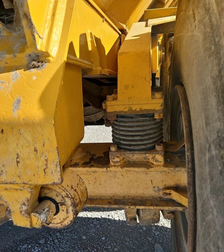 2000 John Deere 400C haul truck