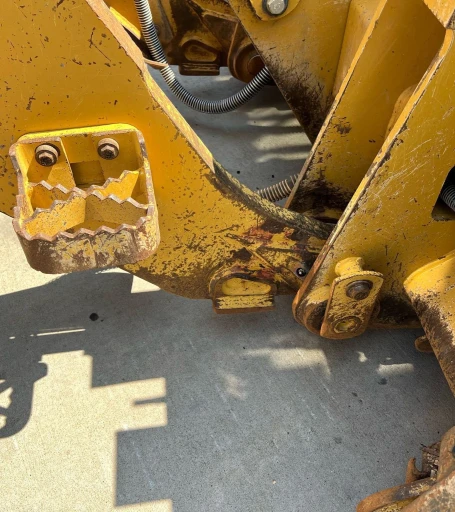 2016 Caterpillar 963K track loader