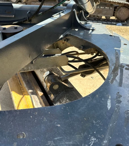 2011 John Deere 772G motor grader
