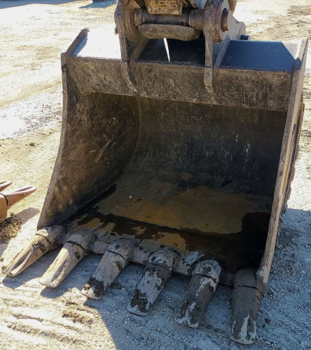 2014 John Deere 350G LC excavator