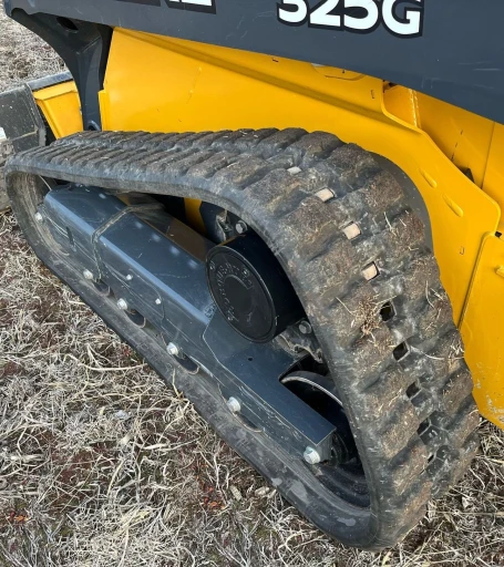2019 John Deere 325G tracked skid steer loader