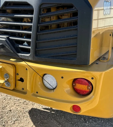 2023 Caterpillar 908 wheel loader
