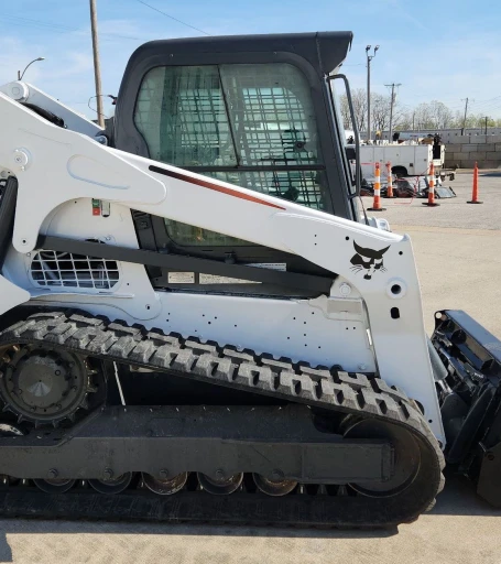 2018 Bobcat T770 tracked skid steer loader