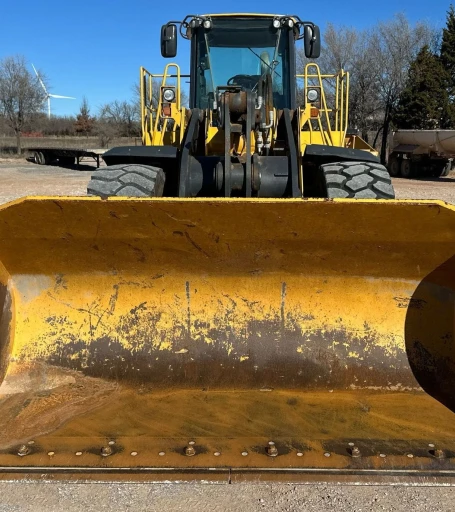 2012 John Deere 744K wheel loader