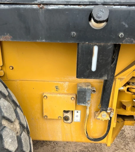 2008 Caterpillar CS56 single drum vibratory roller