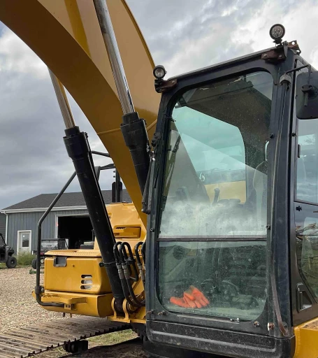 2017 Caterpillar 320FL Excavator