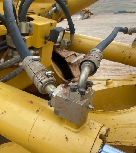 2014 Caterpillar D7E dozer