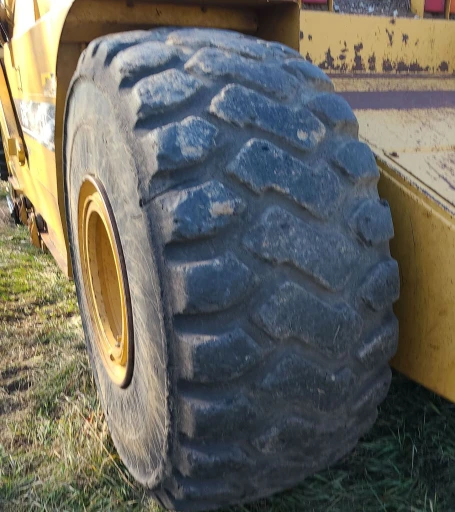 2006 Caterpillar 615C Series II elevating scraper