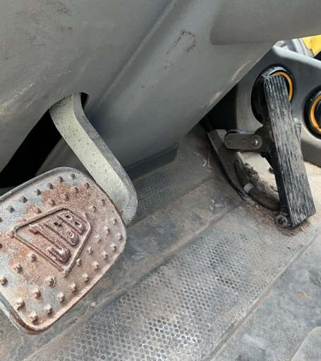 2022 Jcb 407 Wheel Loader