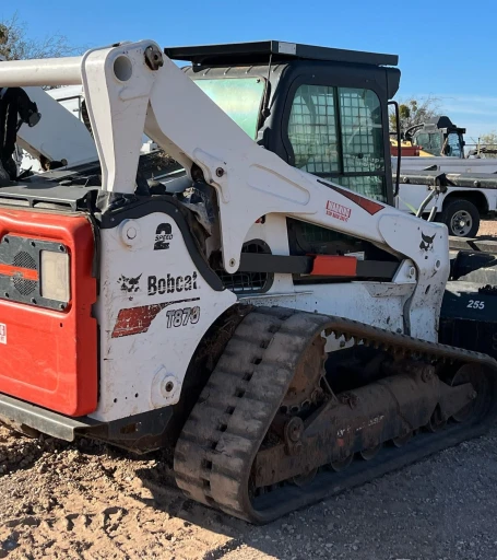2018 Bobcat T870 tracked skid steer loader