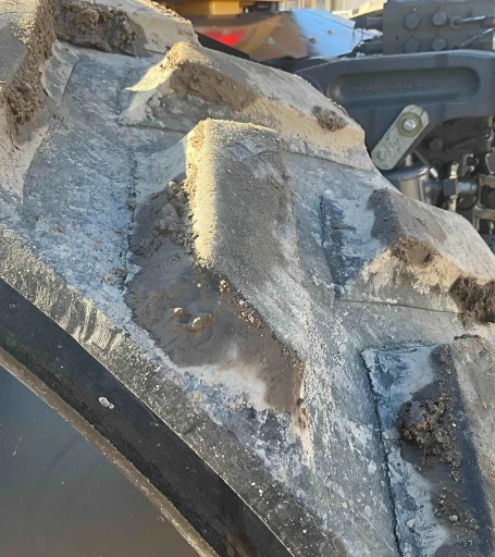 2007 Challenger MT755B Track Tractor