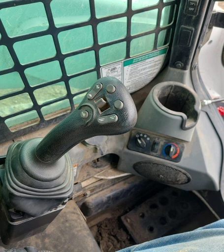 2019 Bobcat T770 tracked skid steer loader