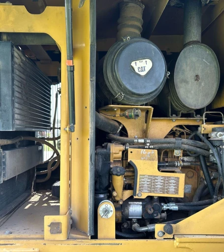 2001 Caterpillar 924G wheel loader