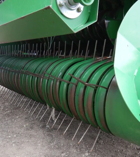 2016 John Deere L340 square baler