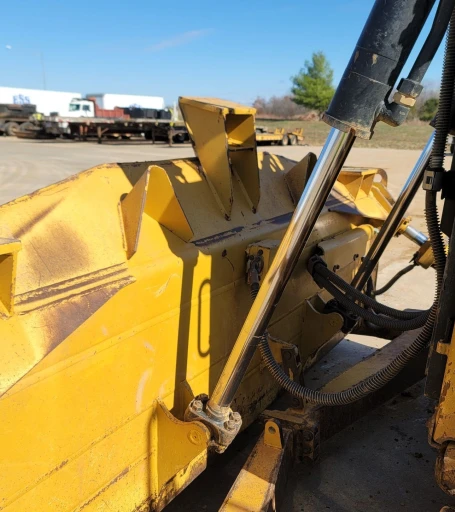 2015 Caterpillar D6T XW dozer