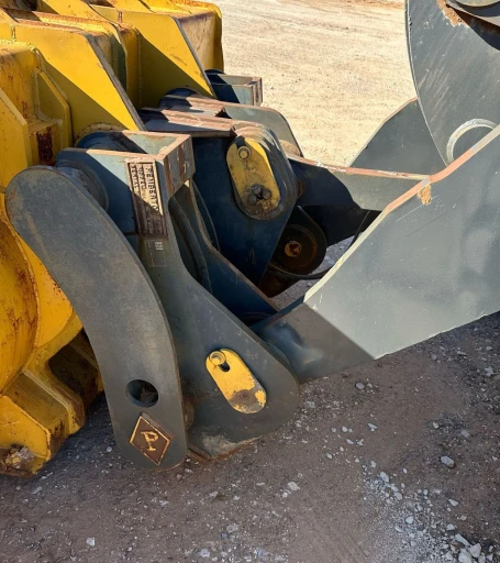 2012 John Deere 744K wheel loader
