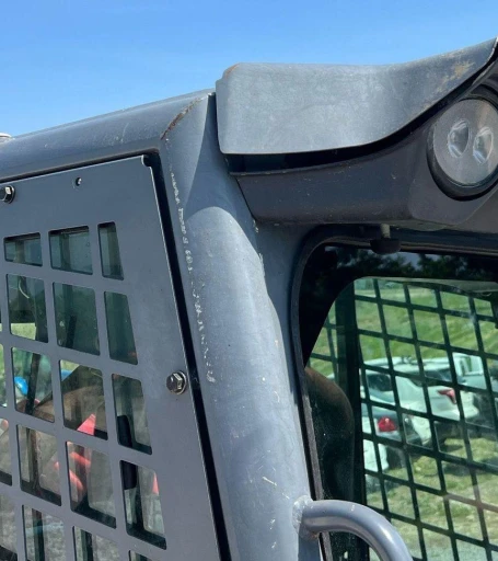 2016 Takeuchi TL12V2 tracked skid steer loader