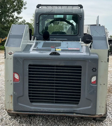2020 Takeuchi TL12R2 tracked skid steer loader