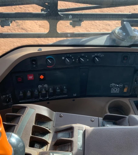 2011 John Deere 4730 Self-Propelled Sprayer