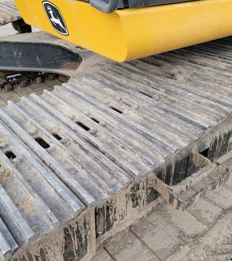 2018 John Deere 210G LC excavator