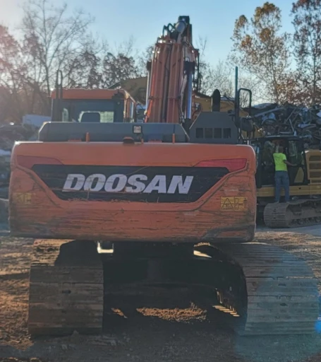 2019 Doosan DX225LC-5 excavator