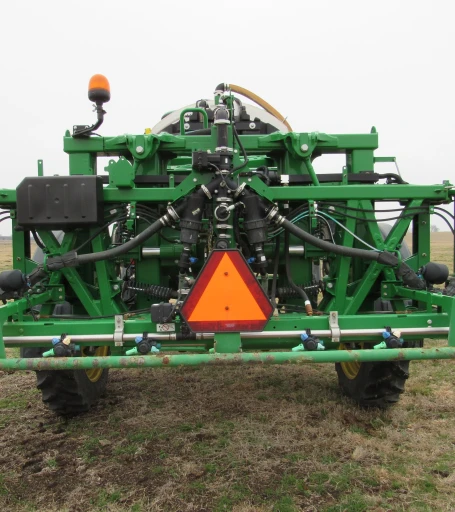 2014 John Deere R4038 self-propelled sprayer
