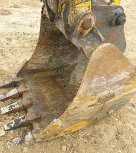 2016 Kobelco SK85CS-3 excavator