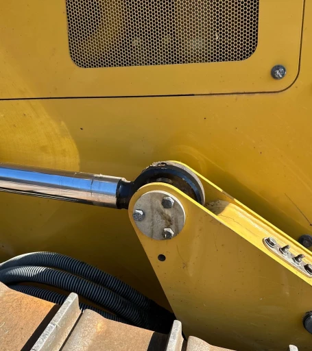 2016 Caterpillar D6K2 LGP dozer
