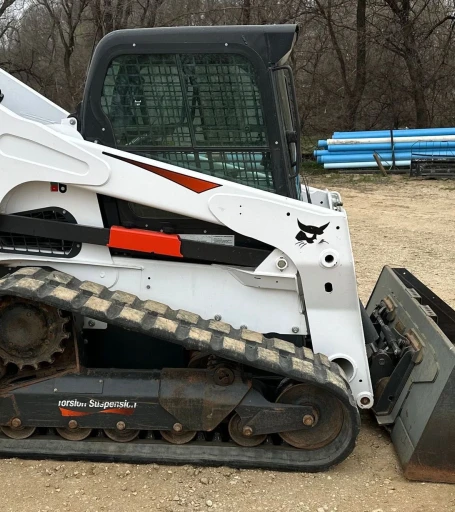 2020 Bobcat T870 tracked skid steer loader