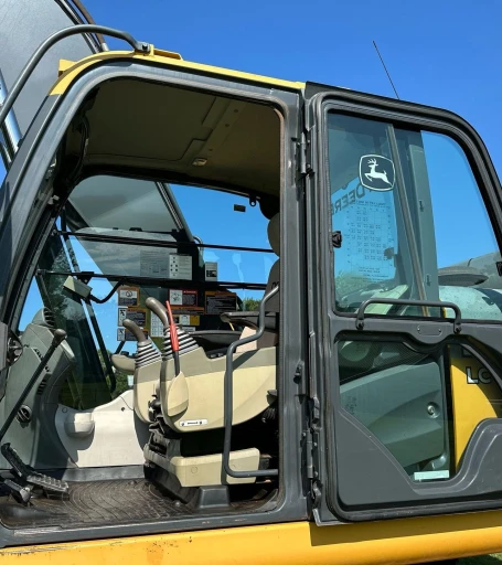 2014 John Deere 250G LC excavator